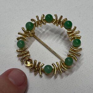 Vintage Gold/Breen Beaded Circle Brooch